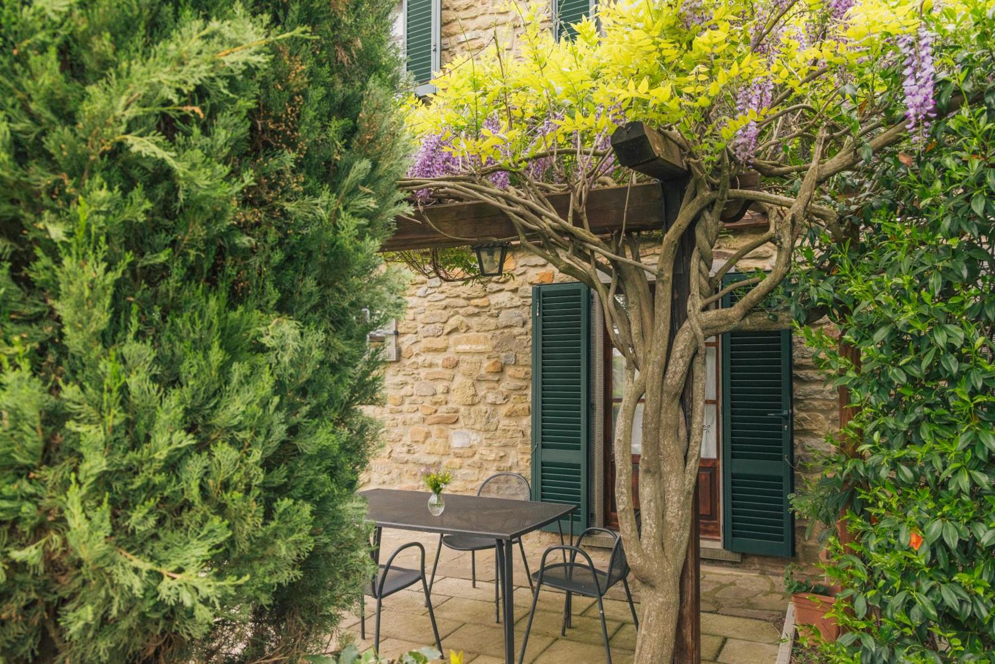 Agriturismo Il Borgo Cortona Exteriör bild